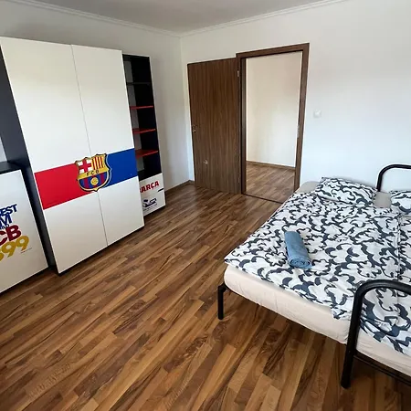 公寓 3-bedroom In Šamorín